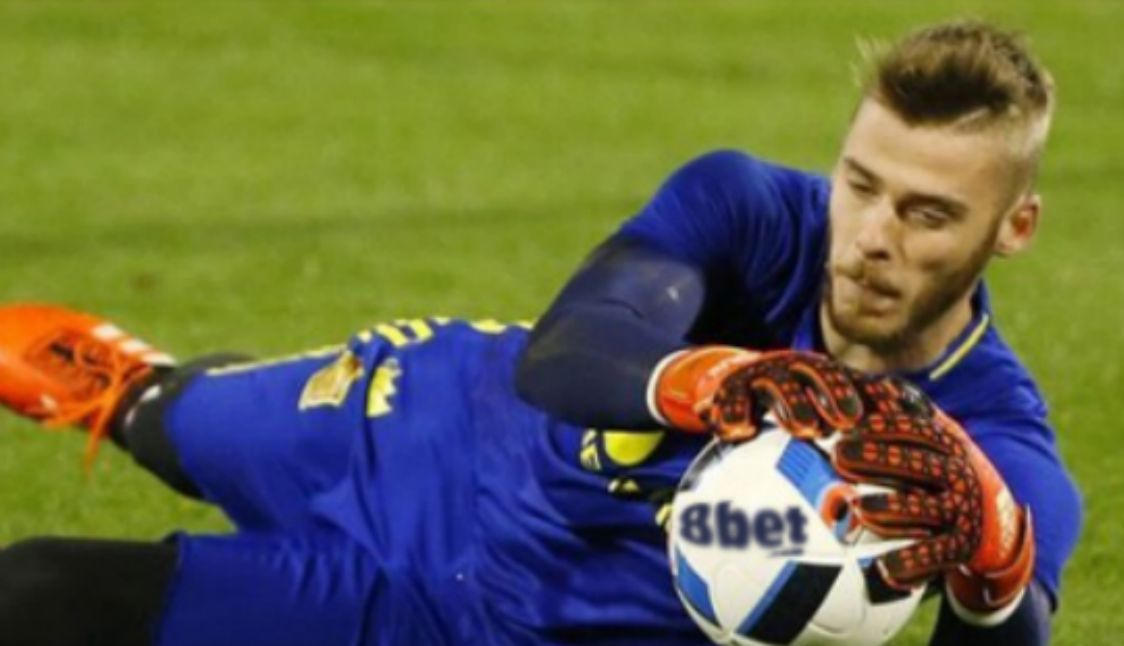  帕德博恩闪电进球破僵局，开场三分钟定乾坤